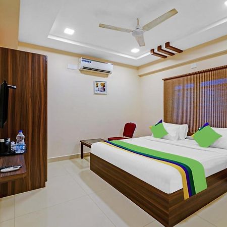 Treebo Trend Aadvik Sai Residency Hotel เชนไน ภายนอก รูปภาพ